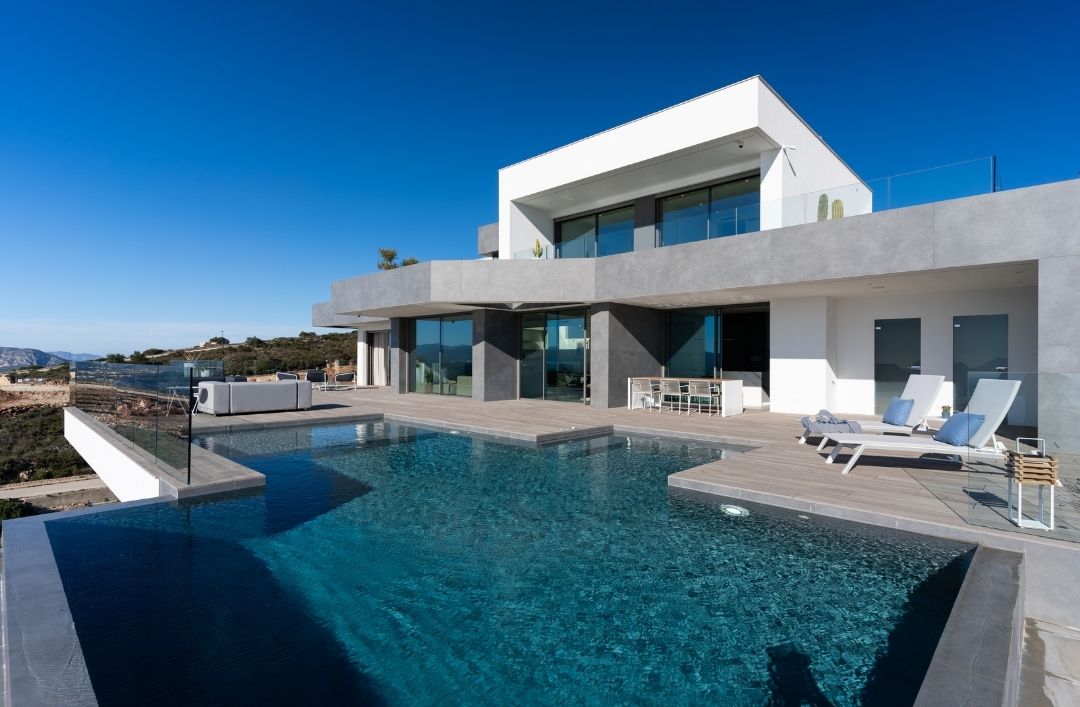 Kwaliteit en stijl met uitzicht op de Middellandse Zee: Villa Veleta